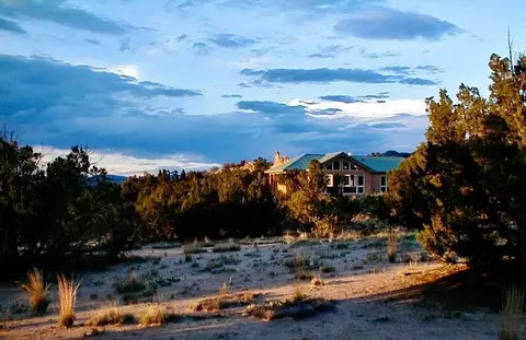 140 Cerrito De Baca, Ojo Caliente, NM 87549