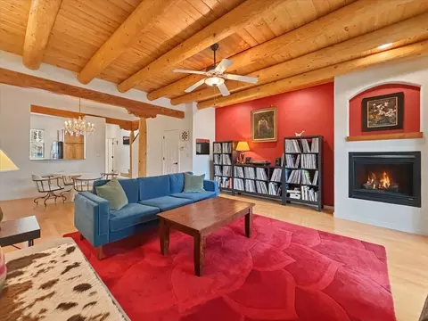 601 W San Mateo #200, Santa Fe, NM 87505