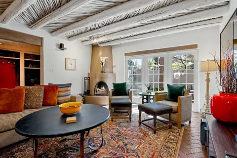 624 E Alameda #12, Santa Fe, NM 87501