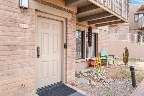 320 Artist Rd #89, Santa Fe, NM 87501