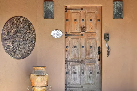 53 Vallecito Rd, Santa Fe, NM 87506