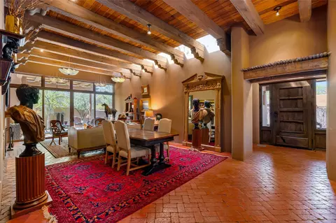 1121 E Alameda St, Santa Fe, NM 87501