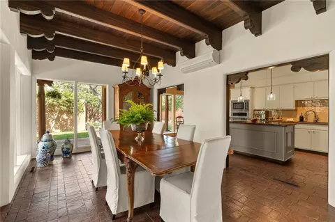 303 Cadiz Rd, Santa Fe, NM 87505