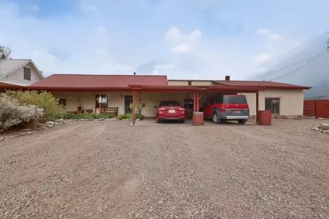 1183 Main St, El Rito, NM 87530