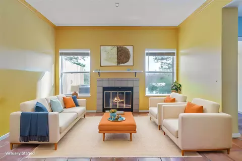 505 Oppenheimer Dr #903, Los Alamos, NM 87544