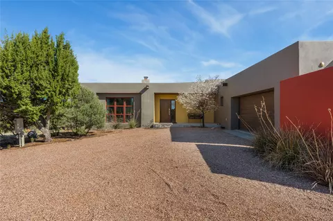 5 Sky Show, Santa Fe, NM 87506