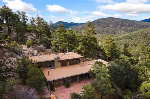 57 Mountain Top Rd, Santa Fe, NM 87505