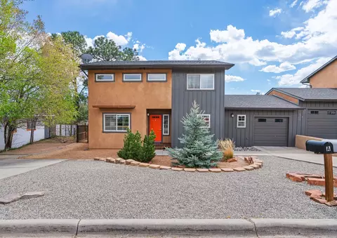 4333 Fairway Dr #A, Los Alamos, NM 87544