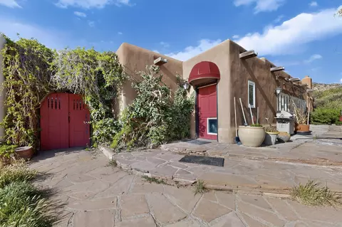 492 Old Las Vegas Hwy, Santa Fe, NM 87505