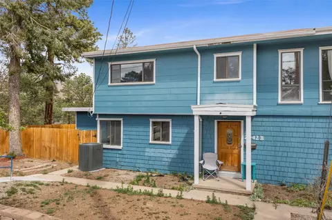 2942 Orange St #B, Los Alamos, NM 87544