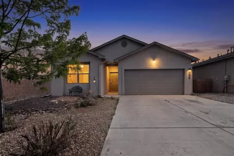 2700 Rio Del Norte, Santa Fe, NM 87507