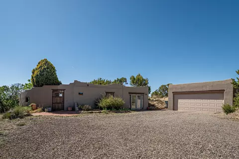 1 Encantado Rd, Santa Fe, NM 87508