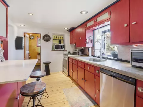 1204 Agua Fria St, Santa Fe, NM 87501