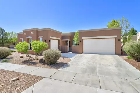 130 E Chili Line Rd, Santa Fe, NM 87508