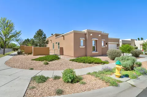 130 E Chili Line Rd, Santa Fe, NM 87508
