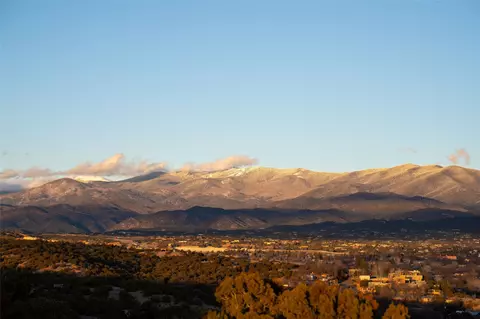 1713 Alameda #C, Santa Fe, NM 87501