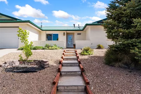 2211 Portavela St, Santa Fe, NM 87505