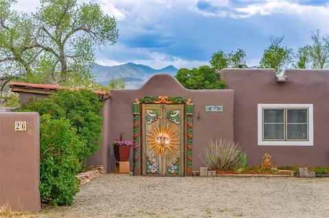 26 River St, Cerrillos, NM 87010
