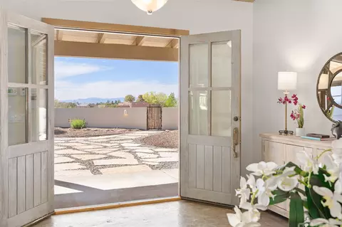 15 Rancho Maana, Santa Fe, NM 87506