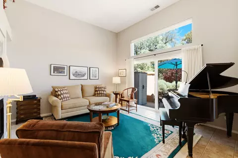 663 Bishops Lodge Rd #70, Santa Fe, NM 87501