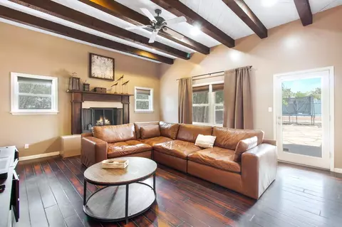 103 Tierra Rica Dr, Santa Fe, NM 87505
