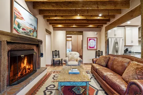 220 12 Mckenzie St, Santa Fe, NM 87501