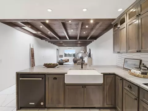 1810 Calle De Sebastian #G2, Santa Fe, NM 87505