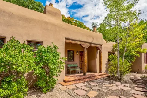 815 E Alameda #2, Santa Fe, NM 87501