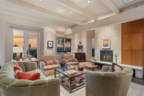 1114 Camino San Acacio, Santa Fe, NM 87505