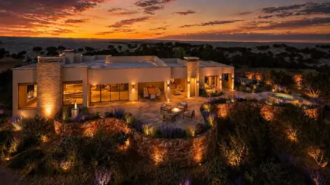 11 Vista Los Alamos, Santa Fe, NM 87506