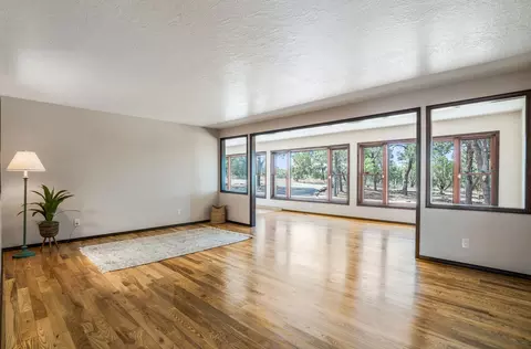 686 Old Las Vegas #B, Santa Fe, NM 87505