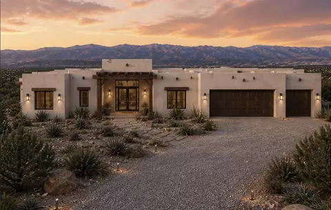 0 Wildflower Way #LOT B, Santa Fe, NM 87506
