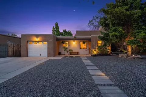 1277 Calle La Mirada, Santa Fe, NM 87507