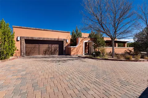 4 Lugar De Madison, Santa Fe, NM 87506