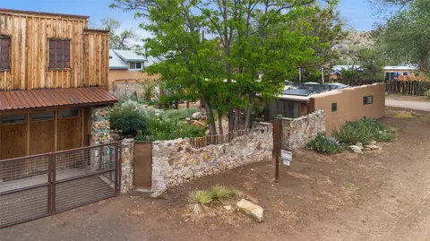 48 Main, Cerrillos, NM 87010