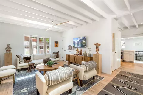 133 Kearny Ave, Santa Fe, NM 87501