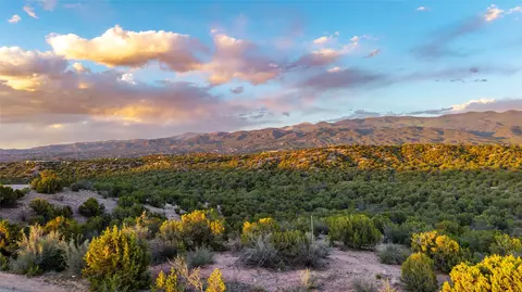 68 San Rafael Drive Dr #LOT 2, Santa Fe, NM 87506