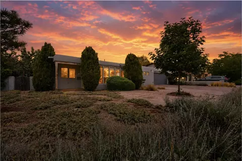 1967 Tijeras Rd, Santa Fe, NM 87505