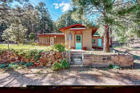 11 St Joseph Dr, Montezuma, NM 87731