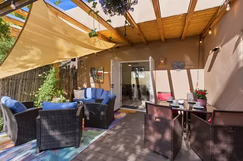 3 Silver Buckle Rd, Santa Fe, NM 87508