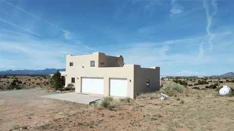 15 Deer Tank, Santa Fe, NM 87508