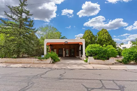 1949 Hano Rd, Santa Fe, NM 87505
