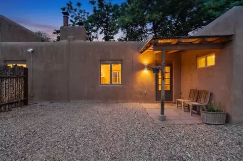 612 Gomez Rd #4, Santa Fe, NM 87505