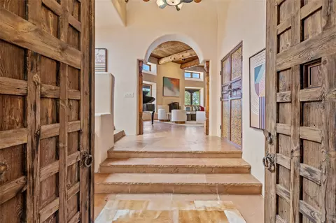 35 Sage Cir, Santa Fe, NM 87506
