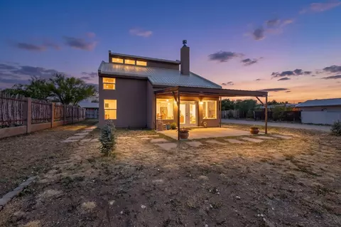 3309 Vista De Vegas Ln, Las Vegas, NM 87701