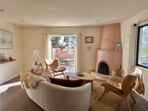 322 Calle Loma Norte #12B, Santa Fe, NM 87501