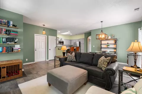 4453 Contenta Rdg, Santa Fe, NM 87507