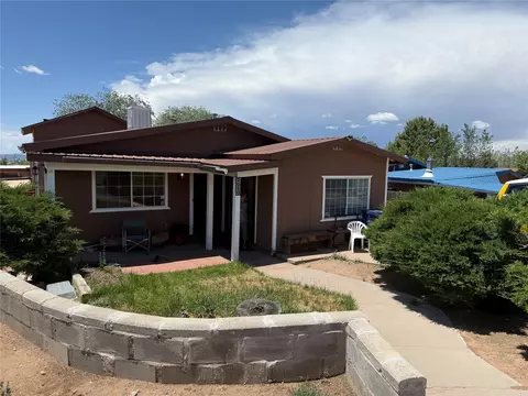 2050 Calle Lorca, Santa Fe, NM 87505