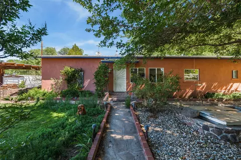 20 County Road 129, Hernandez, NM 87537