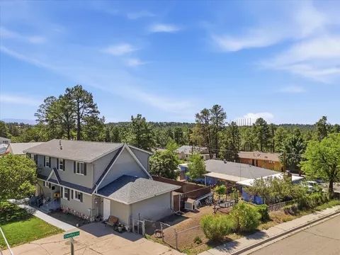 2995 Arizona Ave, Los Alamos, NM 87544
